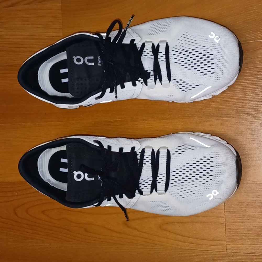 Shoe